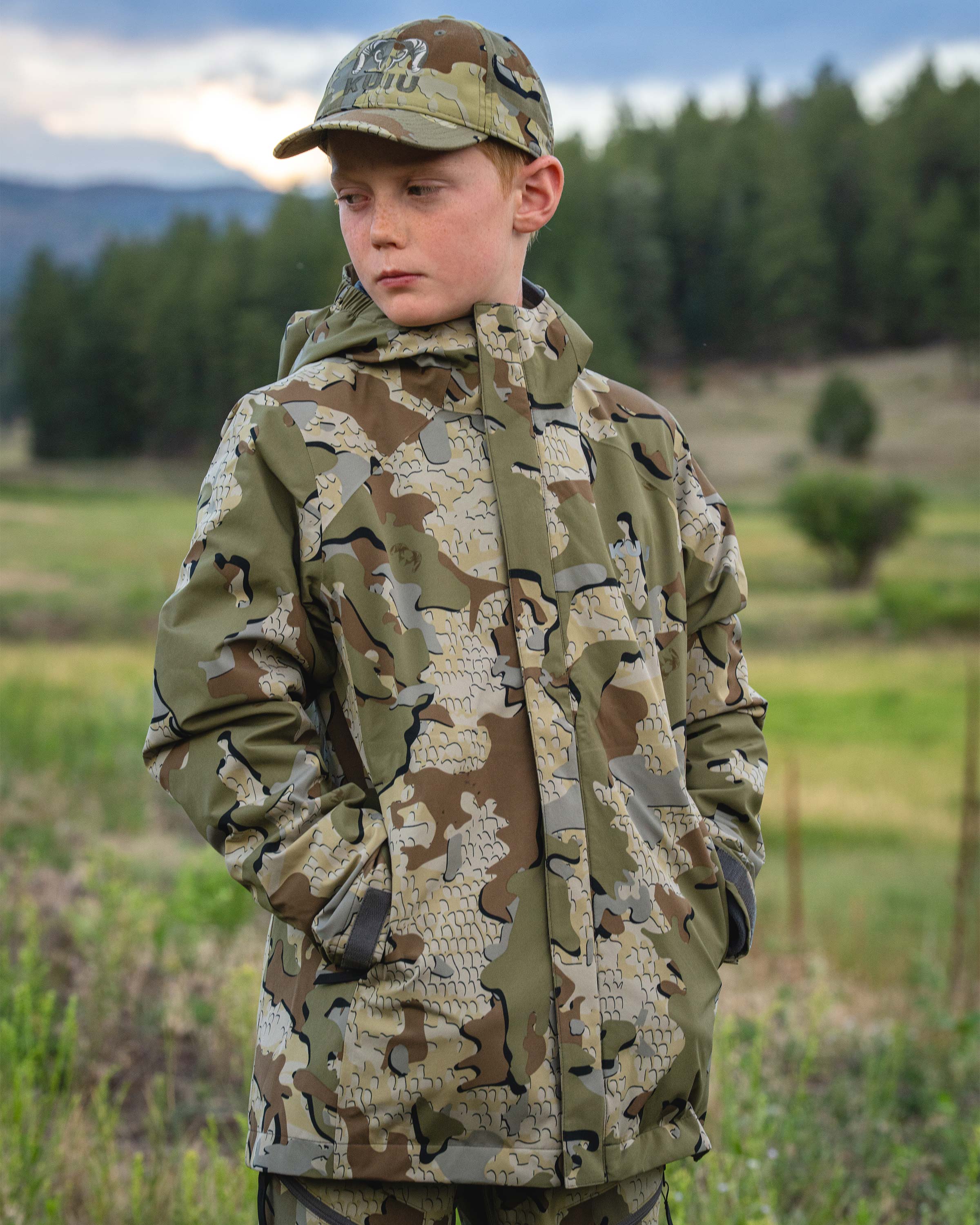 Youth Versa Rain Jacket | Vias - Image 4