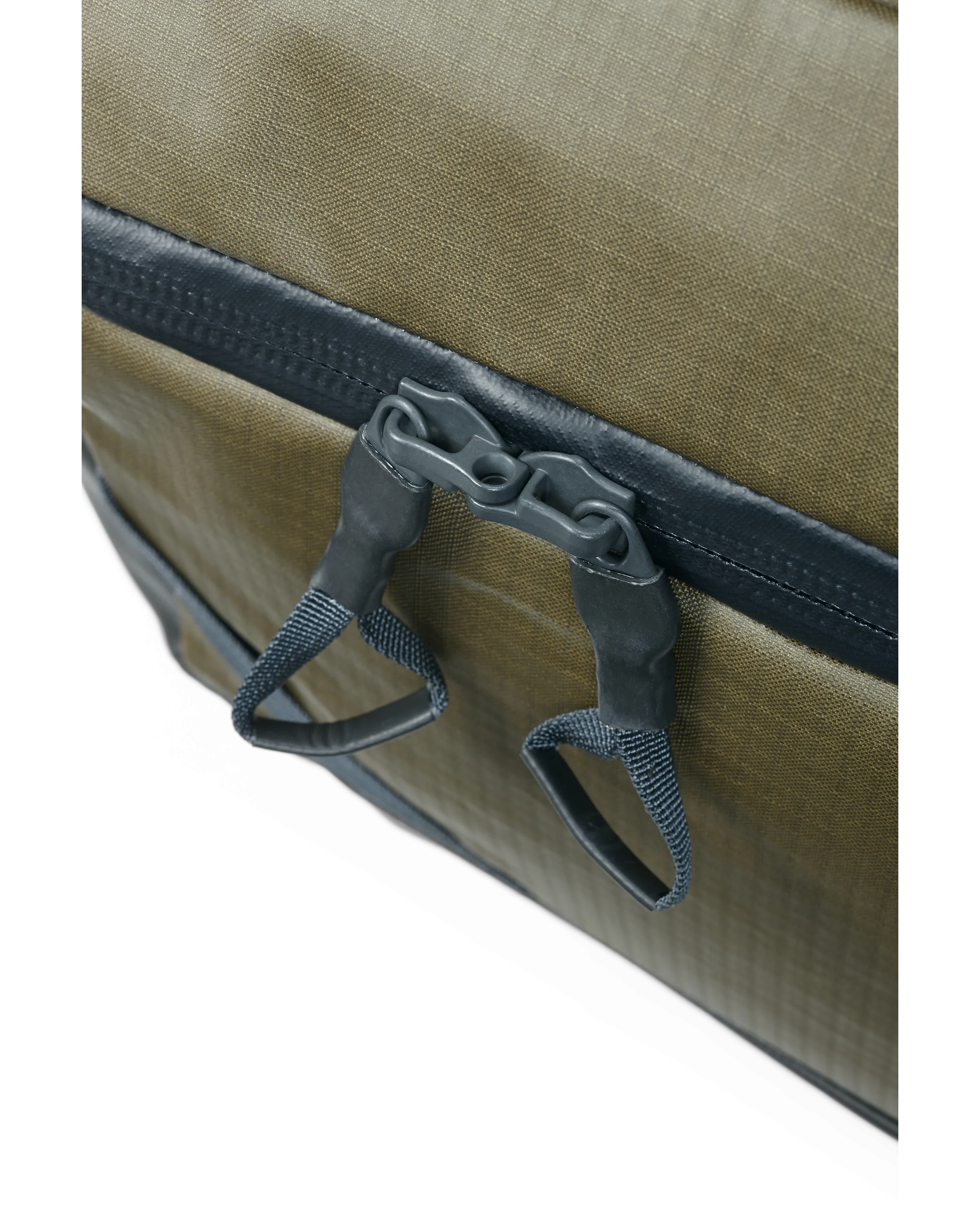 Waypoint 10400 Duffel | Black - Image 5